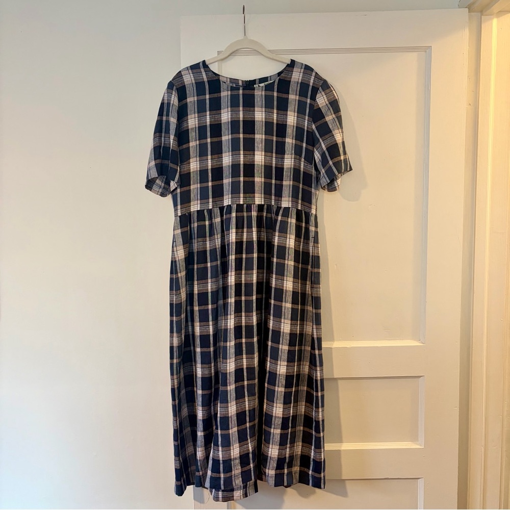 Bridge & Burn Navy Plaid Short Sleeve Midi Dress - Size L